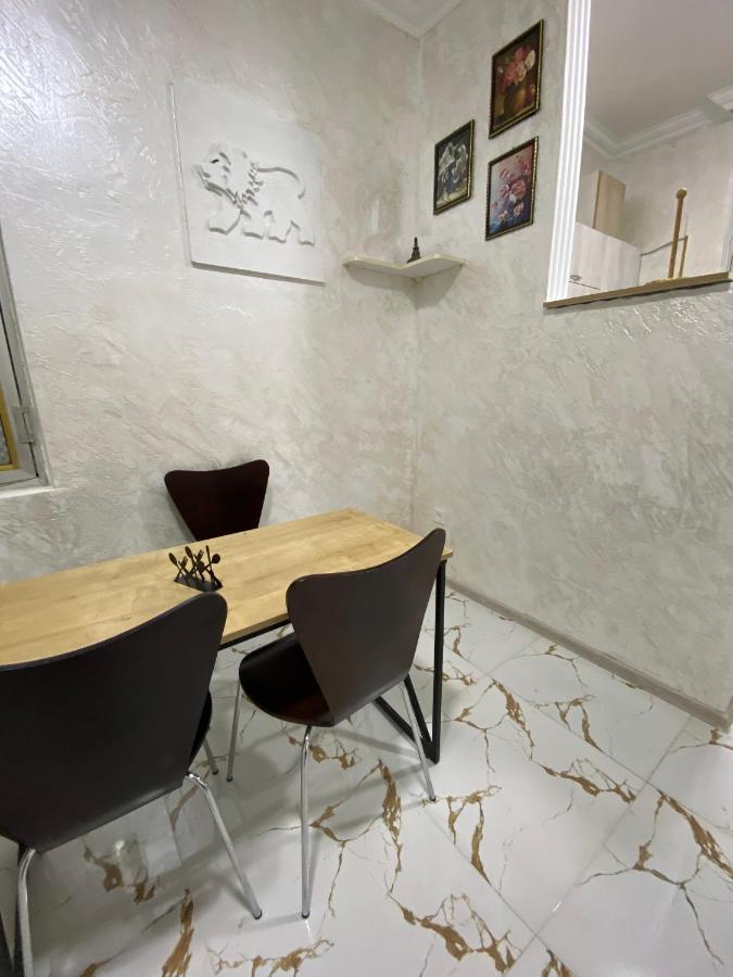 巴统 Holiday House Chkonia酒店 外观 照片