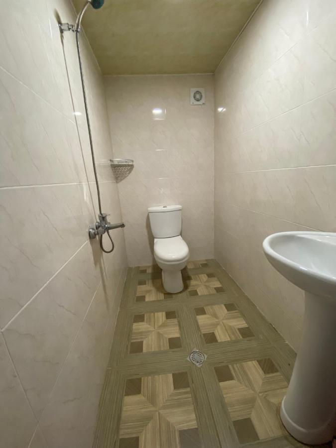 巴统 Holiday House Chkonia酒店 外观 照片