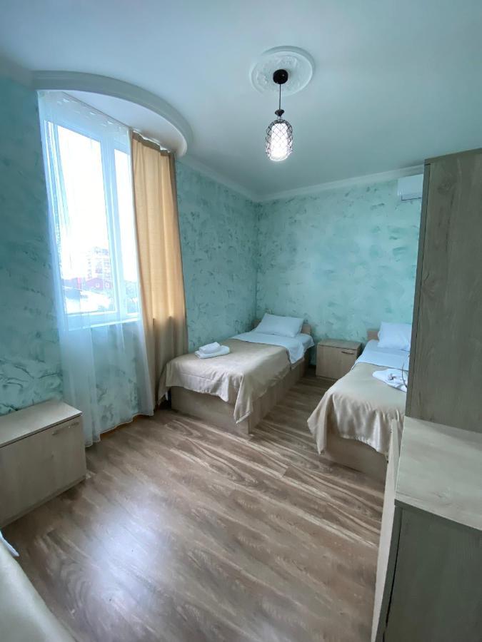 巴统 Holiday House Chkonia酒店 外观 照片