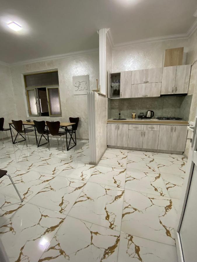 巴统 Holiday House Chkonia酒店 外观 照片